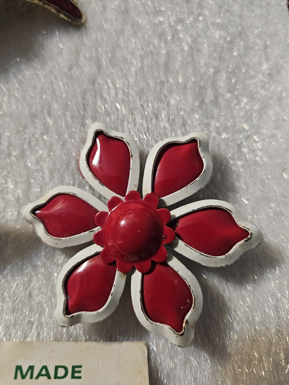Assorted Brooches - Picture 6 of 12